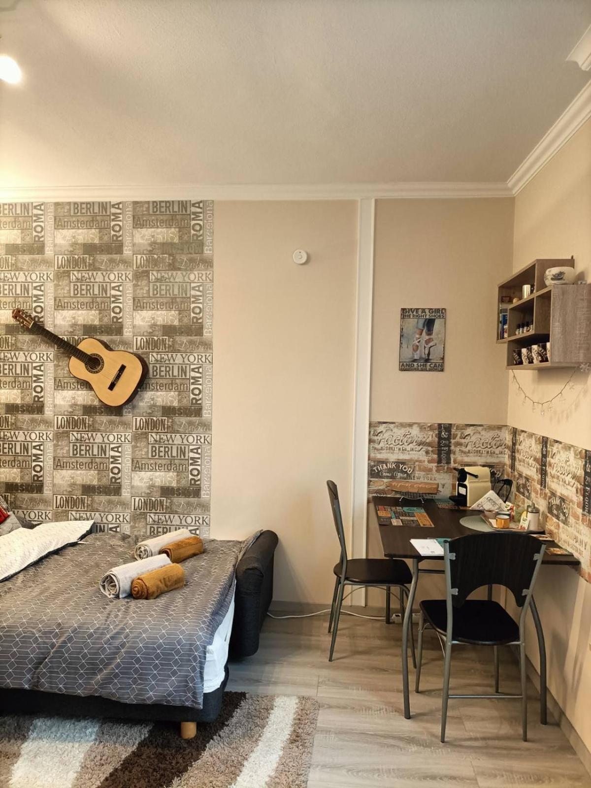 Hiroes Home Kecskemét Exteriér fotografie